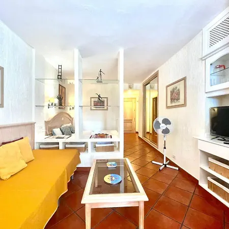 Estudio Con Vista A Estupenda Piscina, Cerca De La Playa En Puerto De La Cruz Appartamento